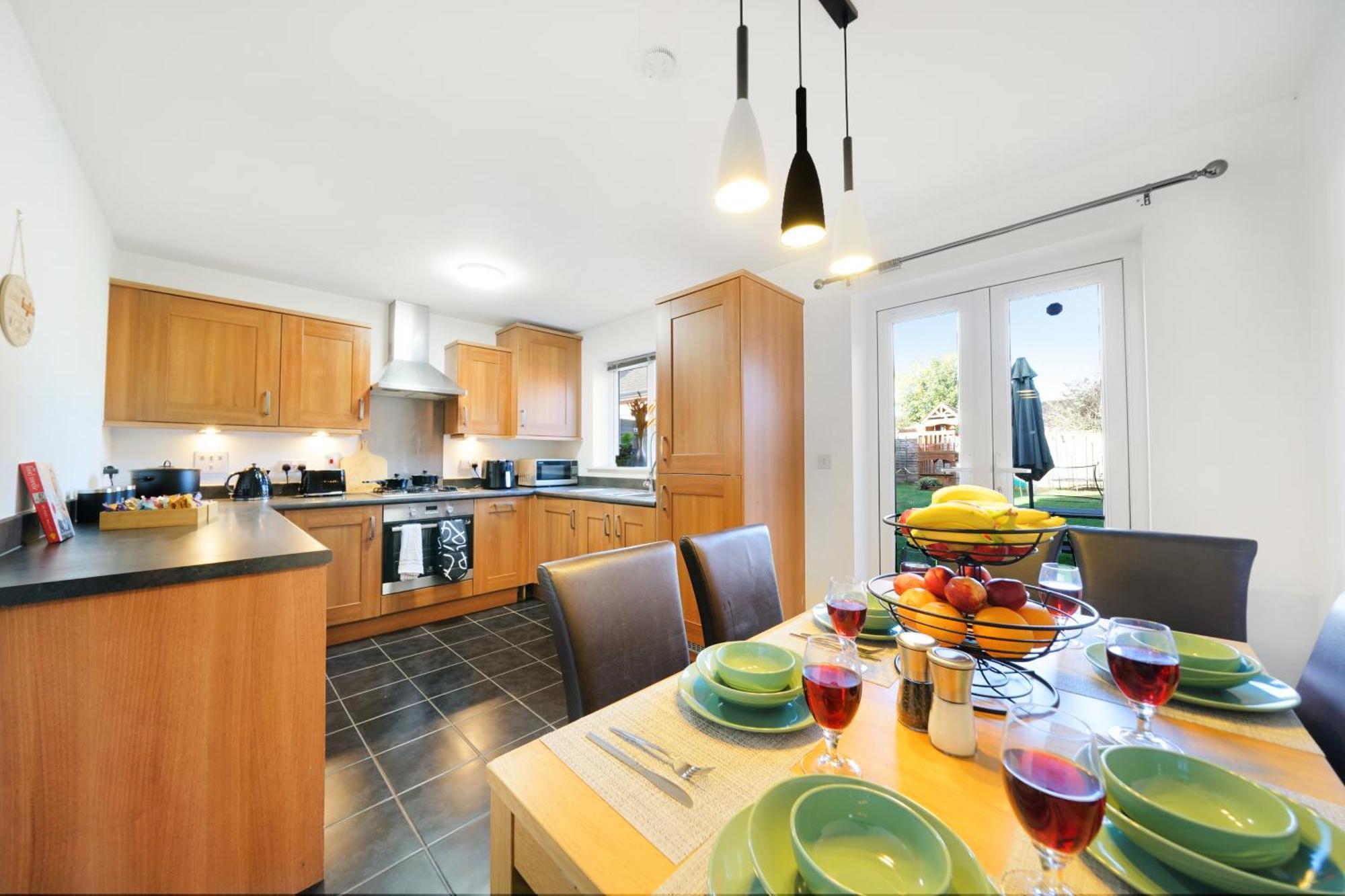 Heathrow, 3Bed 3Bath Sleeps X8, Parking X2 , Garden Villa Amersham Eksteriør billede